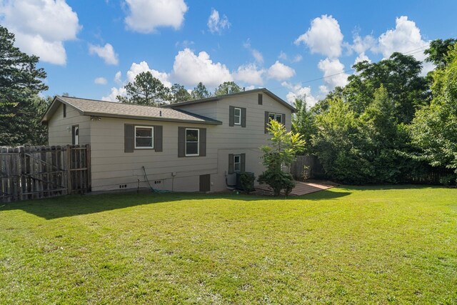 6248 Old Post Ct, Columbus, GA 31909 - back of house with crawl space