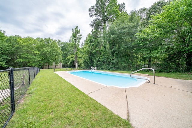 5604 Holland Dr, Columbus, GA 31909 - view of swimming pool featuring a patio
