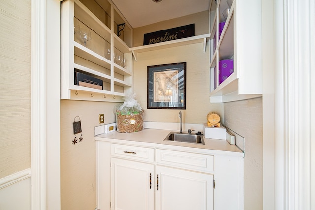 6130 Bristol Blvd, Columbus, GA 31904 - laundry room featuring a sink