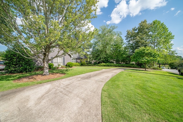6130 Bristol Blvd, Columbus, GA 31904 - view of front facade with a front lawn and driveway