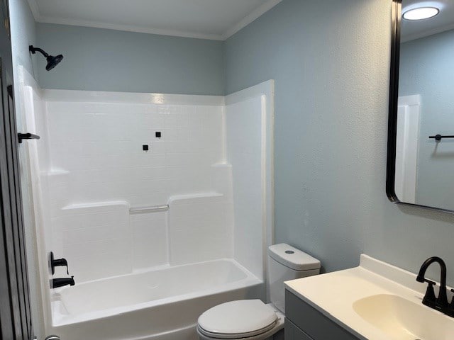 62 Brannon Montgomery Rd, Mauk, GA 31058 - bathroom featuring crown molding, toilet, shower / tub combination, and vanity