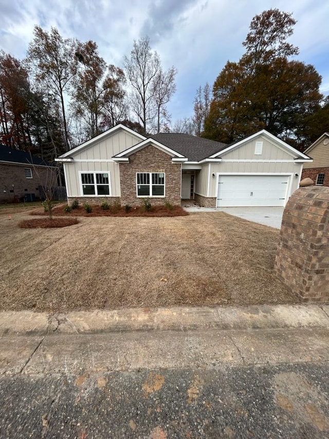 single story home with a garage