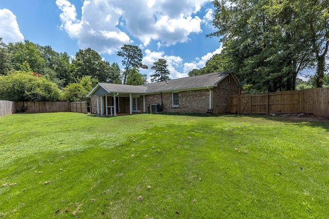 4 David Ct, Columbus, GA 31909 - rear view of property featuring brick siding and a fenced backyard