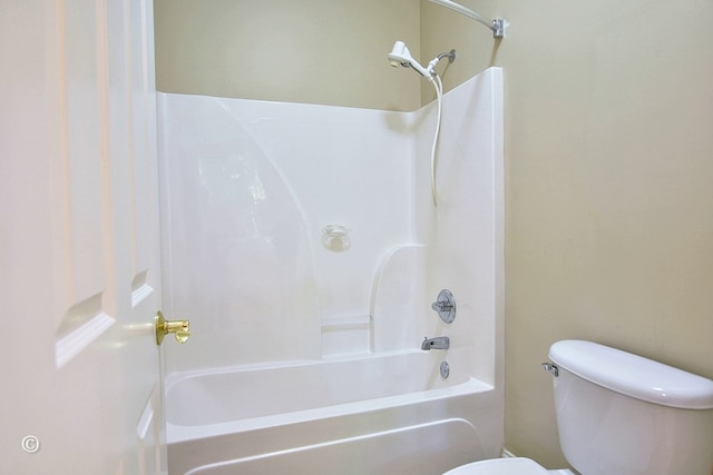 4701 Turnberry Ln Unit 12, Columbus, GA 31909 - bathroom with toilet and shower / bath combination
