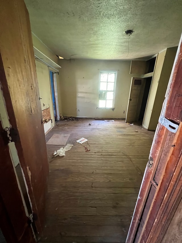 3408 Barrington Dr, Columbus, GA 31904 - interior space with a textured ceiling