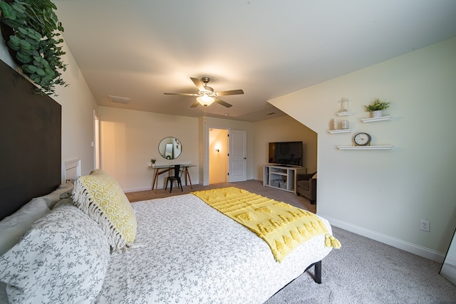 carpeted bedroom featuring ceiling fan