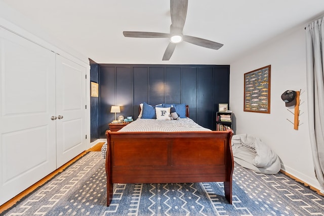 bedroom featuring a ceiling fan