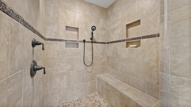 6359 Cape Cod Dr, Columbus, GA 31904 - bathroom featuring tiled shower