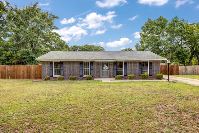 2245 Gennings Ct, Columbus, GA 31907 - ranch-style house with brick siding