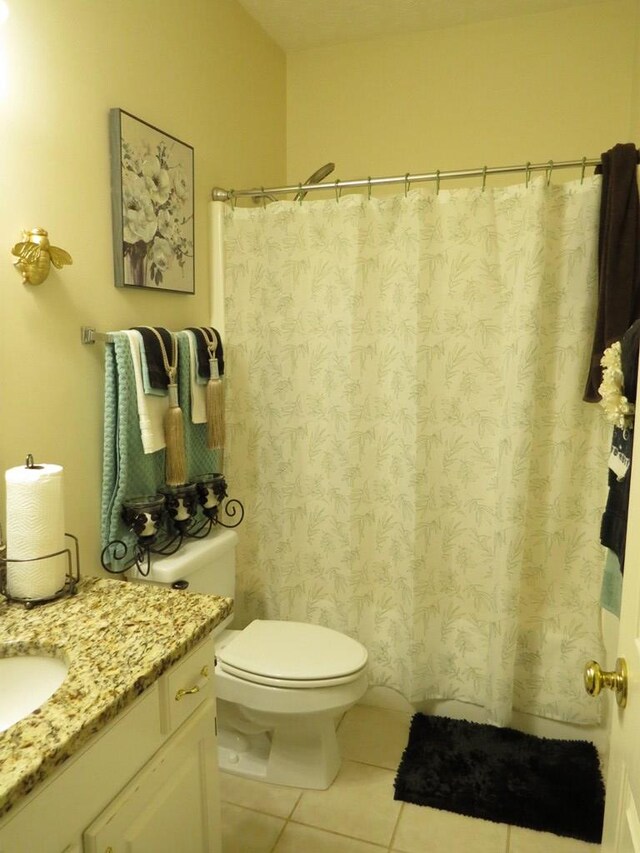 bathroom featuring vanity and a bathtub