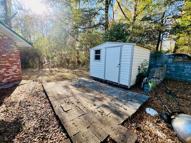 view of outbuilding