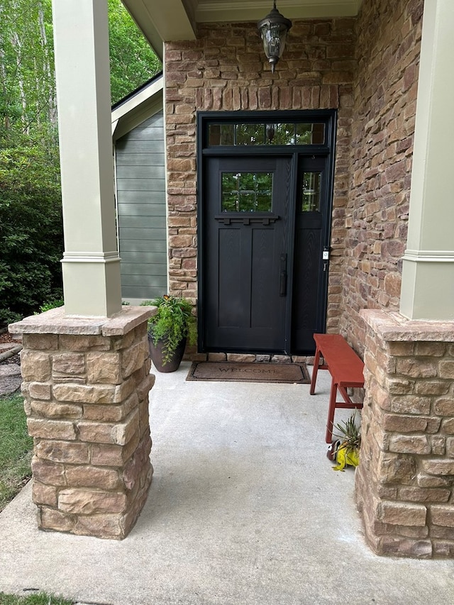 view of entrance to property