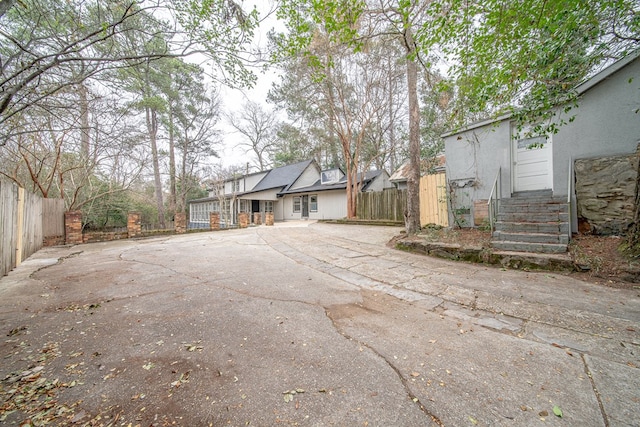 view of front of house