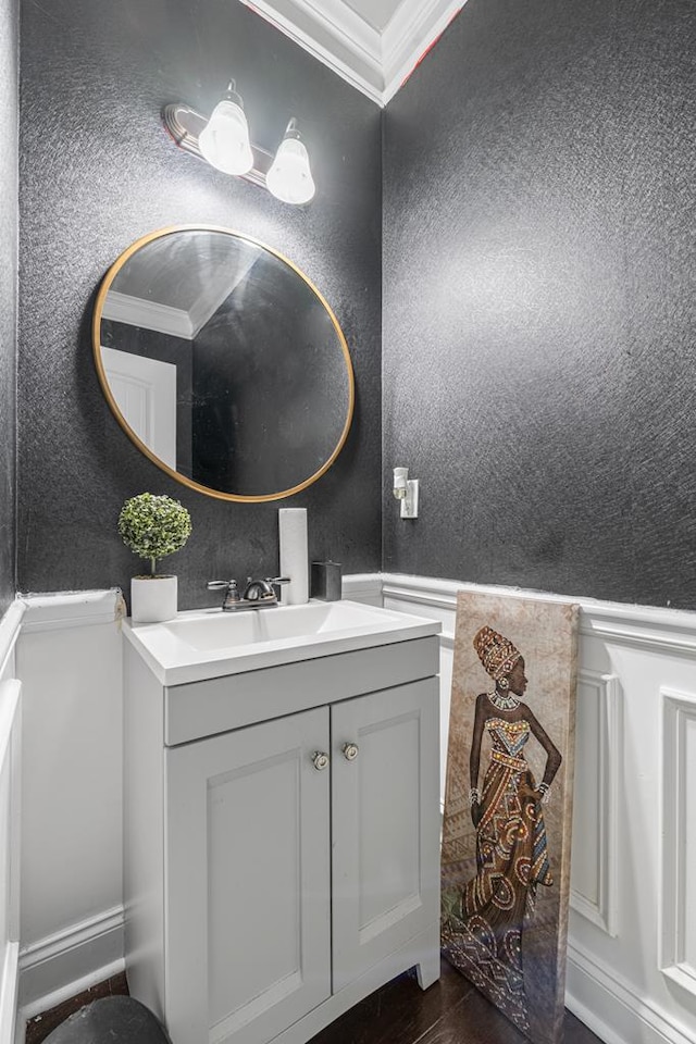 50 Riverside Lndg, Fort Mitchell, AL 36856 - bathroom with ornamental molding, vanity, a textured wall, and wood finished floors
