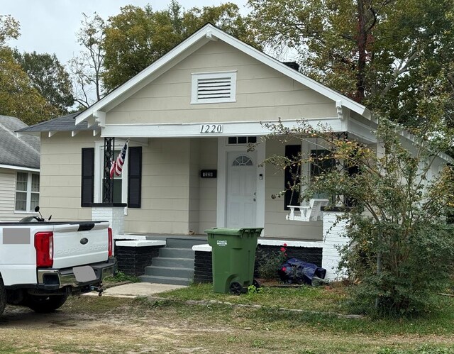 bungalow featuring a porch