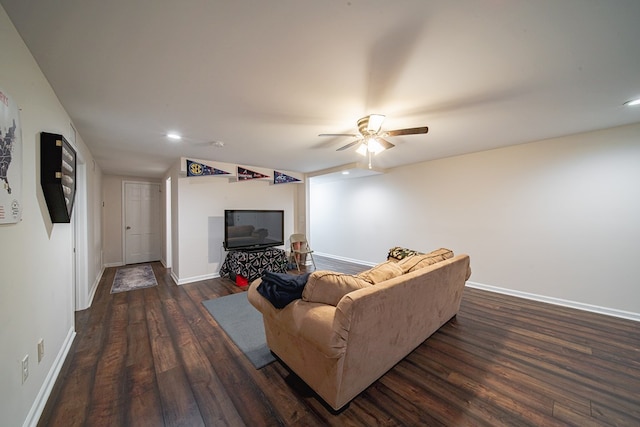 living room featuring dark wood finished floors, recessed lighting, ceiling fan, and baseboards