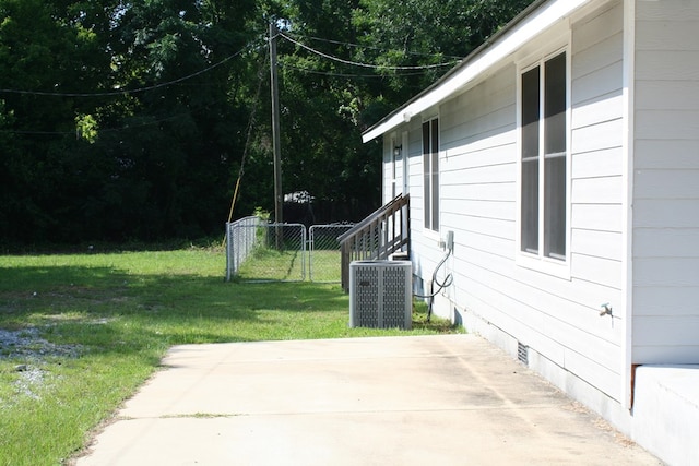 3813 Meritas Dr, Columbus, GA 31904 - view of patio with a gate