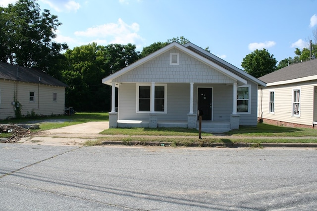 3813 Meritas Dr, Columbus, GA 31904 - view of front of property featuring a porch