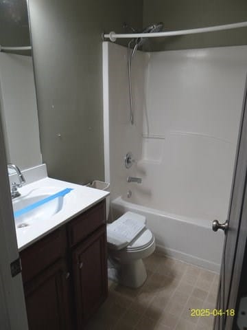 8 Rusty Dr, Phenix City, AL 36869 - full bathroom with toilet, shower / bath combination, and vanity