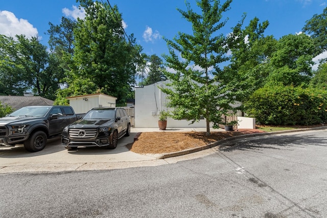 1580 Dixon Dr, Columbus, GA 31906 - view of obstructed view of property