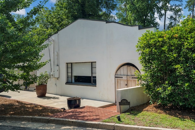1580 Dixon Dr, Columbus, GA 31906 - view of home's exterior featuring stucco siding