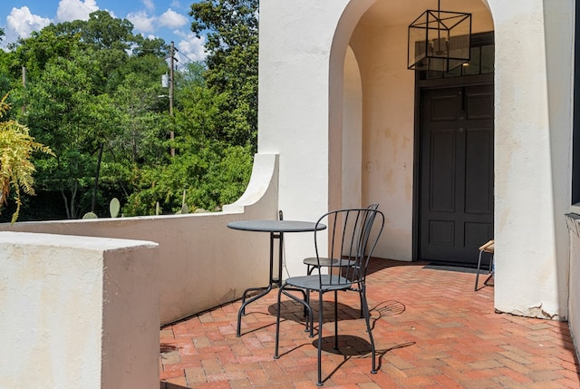 1580 Dixon Dr, Columbus, GA 31906 - doorway to property with stucco siding