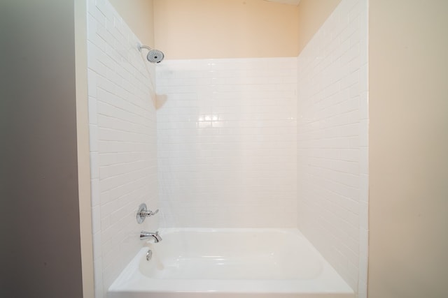 bathroom featuring shower / washtub combination