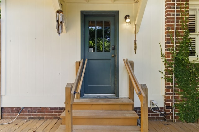 view of exterior entry