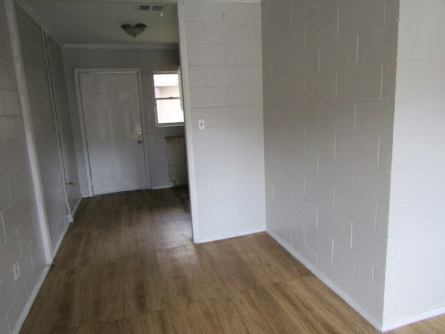 3406 Terminal St, Columbus, GA 31906 - corridor with wood finished floors and ornamental molding
