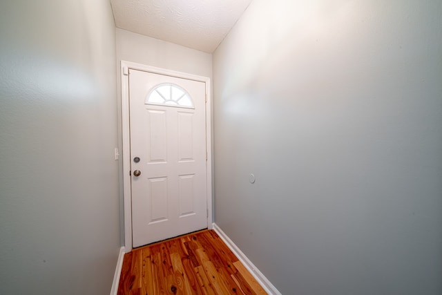 177 Wright Rd, Pine Mountain, GA 31822 - entryway featuring wood finished floors and baseboards