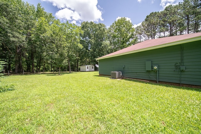 177 Wright Rd, Pine Mountain, GA 31822 - view of grassy yard featuring a storage unit