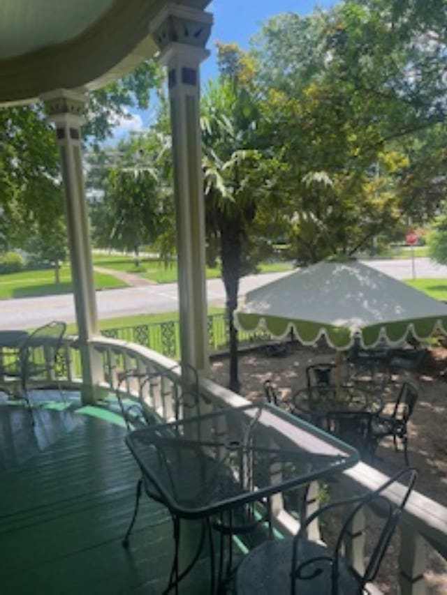 201 7th St, Columbus, GA 31901 - view of porch