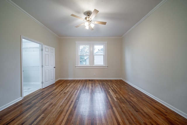 unfurnished bedroom with dark wood-style floors, baseboards, ceiling fan, ornamental molding, and a closet