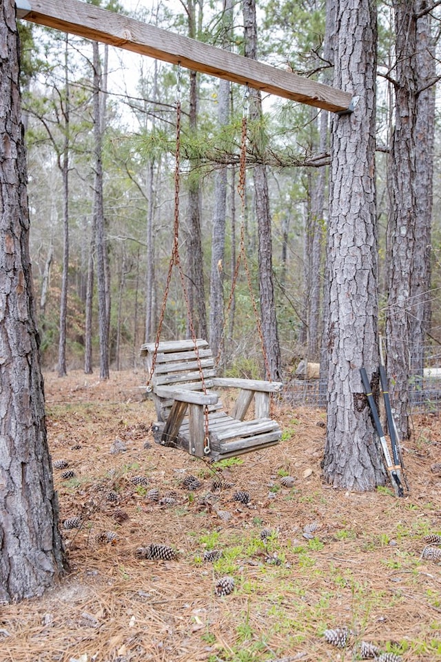 71 Greystone Ct, Smiths Station, AL 36877 - view of yard
