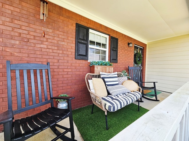 7 Hillside Ct, Phenix City, AL 36870 - view of covered porch