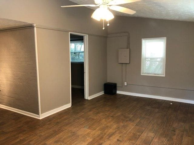 911 Lamore St, Columbus, GA 31907