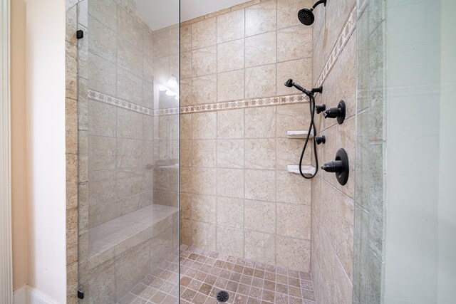 235 Pebblebrook Ln, Columbus, GA 31904 - full bathroom featuring a tile shower