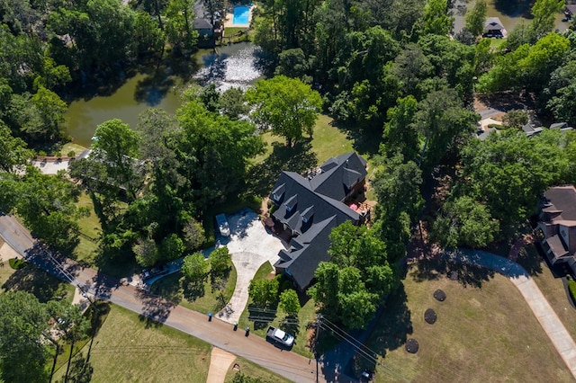 bird's eye view with a water view