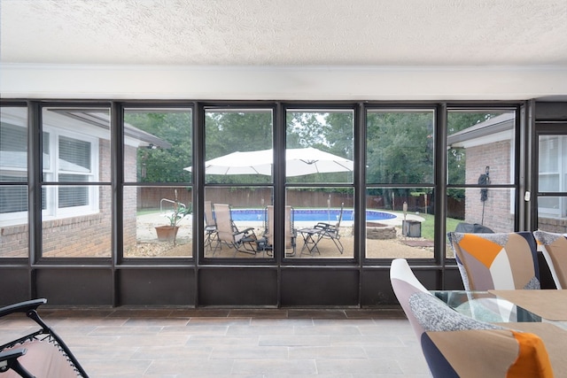 4524 Hedingham Ln, Columbus, GA 31907 - sunroom with plenty of natural light and outdoor dining area