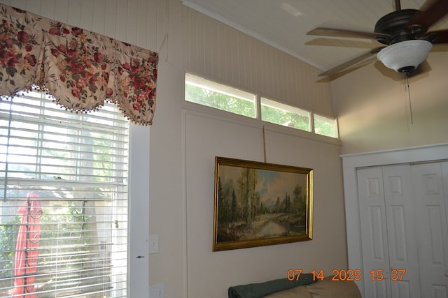 2901 Beacon Ave, Columbus, GA 31904 - foyer entrance featuring crown molding and ceiling fan