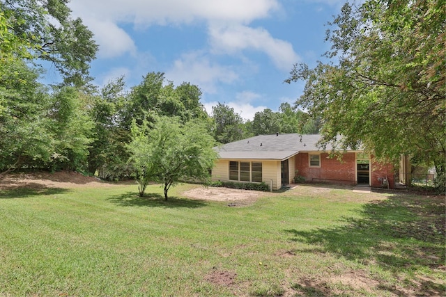 4657 Pate Dr, Columbus, GA 31907 - view of yard