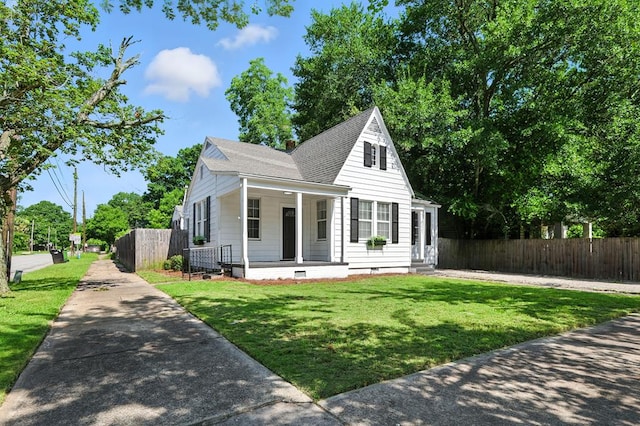 2901 Peabody Ave, Columbus, GA 31904 - view of front facade with covered porch, a shingled roof, entry steps, and crawl space