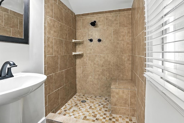 2901 Peabody Ave, Columbus, GA 31904 - full bath featuring a tile shower