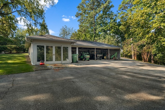 exterior space with a front yard