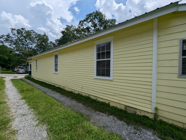 view of side of property