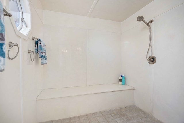 566 Longview Dr, Hamilton, GA 31811 - bathroom with a shower