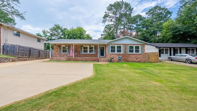 4001 Savannah Dr, Columbus, GA 31907 - ranch-style house with brick siding and driveway