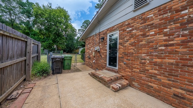 4001 Savannah Dr, Columbus, GA 31907 - view of patio / terrace featuring a gate