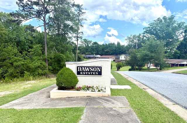 300 Jefferson Dr, Columbus, GA 31907 - community sign with a lawn