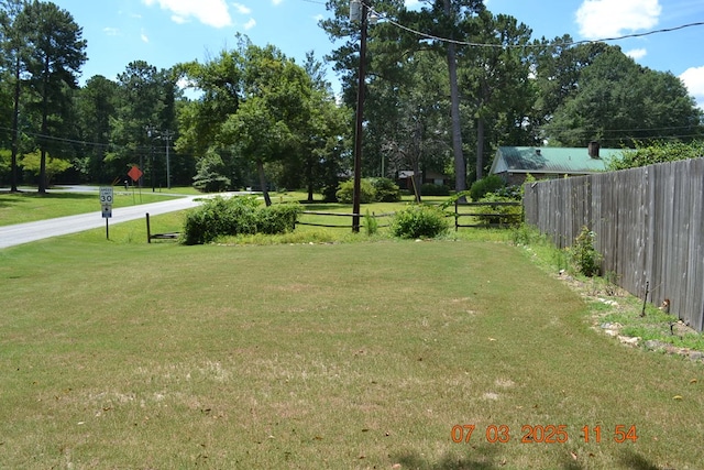 13642 Macon Rd, Upatoi, GA 31829 - view of yard